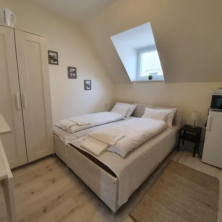 Harmonia Panzio Apartment *